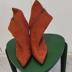 Forever 21 Rust Suede Heeled Boots
